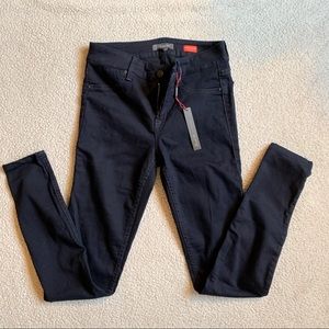 Level 99 Mid Rise Janice Ultra Skinny